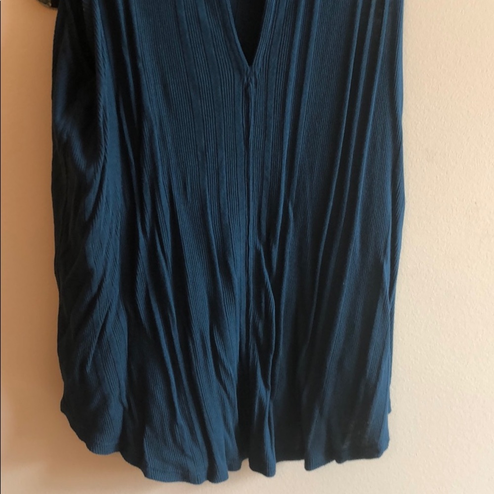 Tank top - Picture 3 of 3